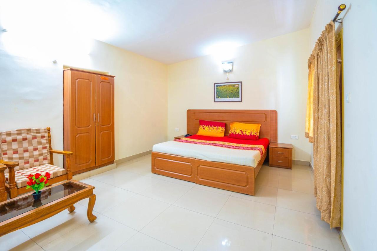 Hotel Tamilnadu - Ooty 1 Экстерьер фото